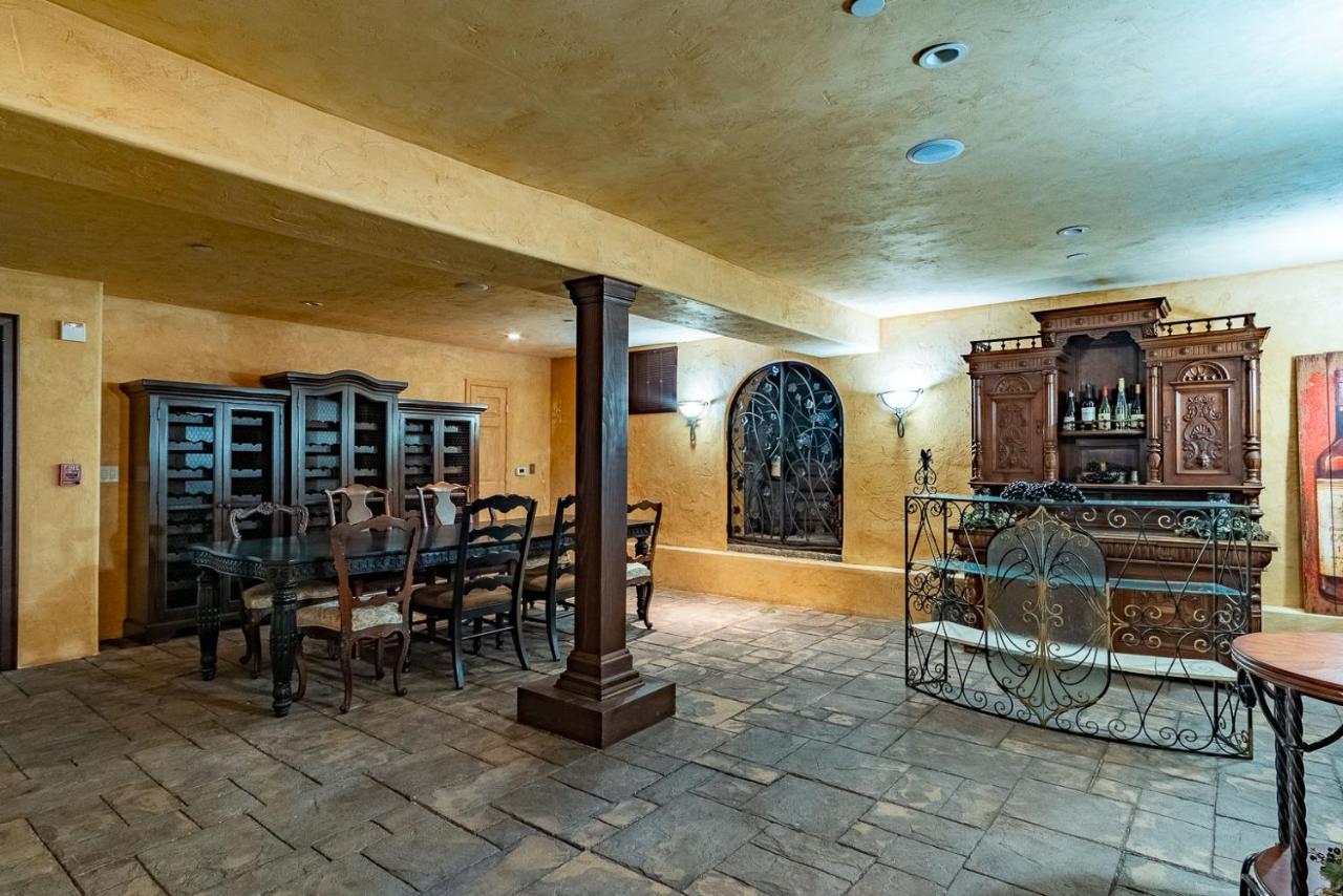 Chateau Coralini Salinas Zewnętrze zdjęcie